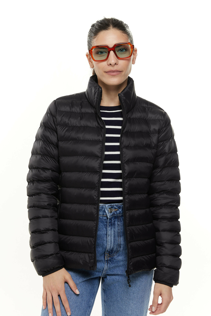 Campera Dama Ultraliviana sin Capucha Matelaseada Artículo  C1221538 preview