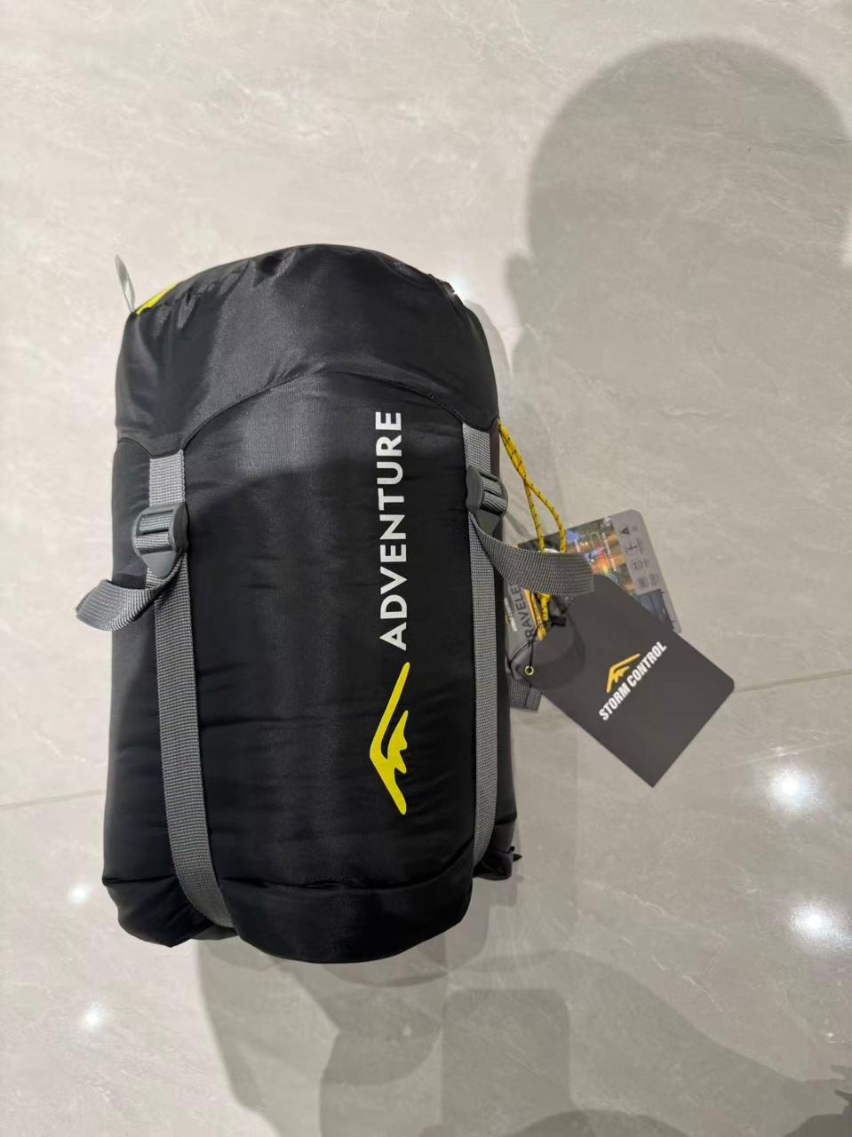 Bolsa Traveller Azul Familiar con Capucha Ajustable preview