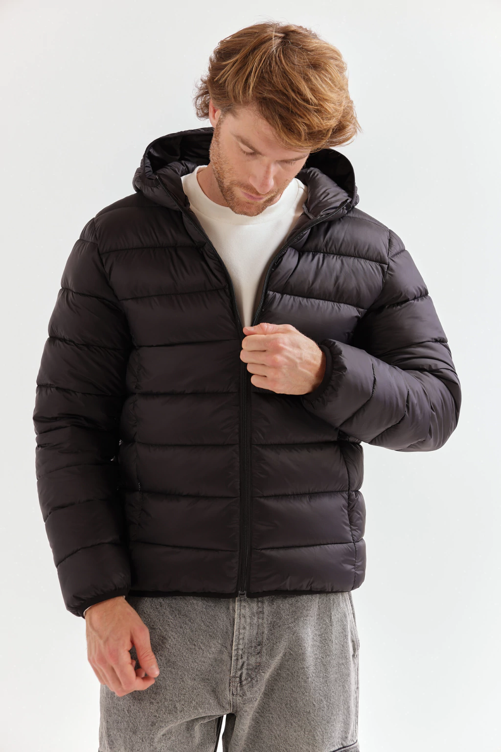 Campera Hombre Corta Con Capucha  Artículo  C1123205105