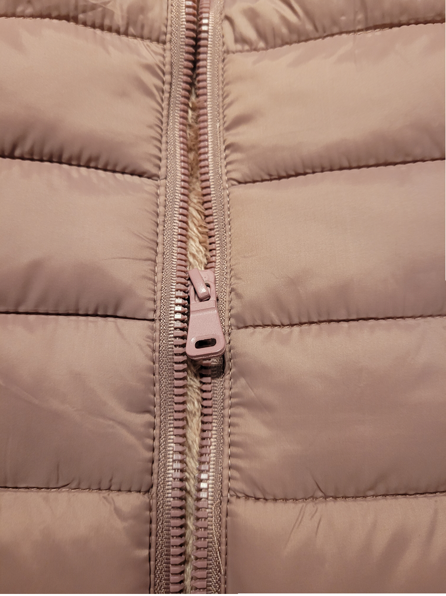 Campera Uniqlo sin Capucha Uva preview