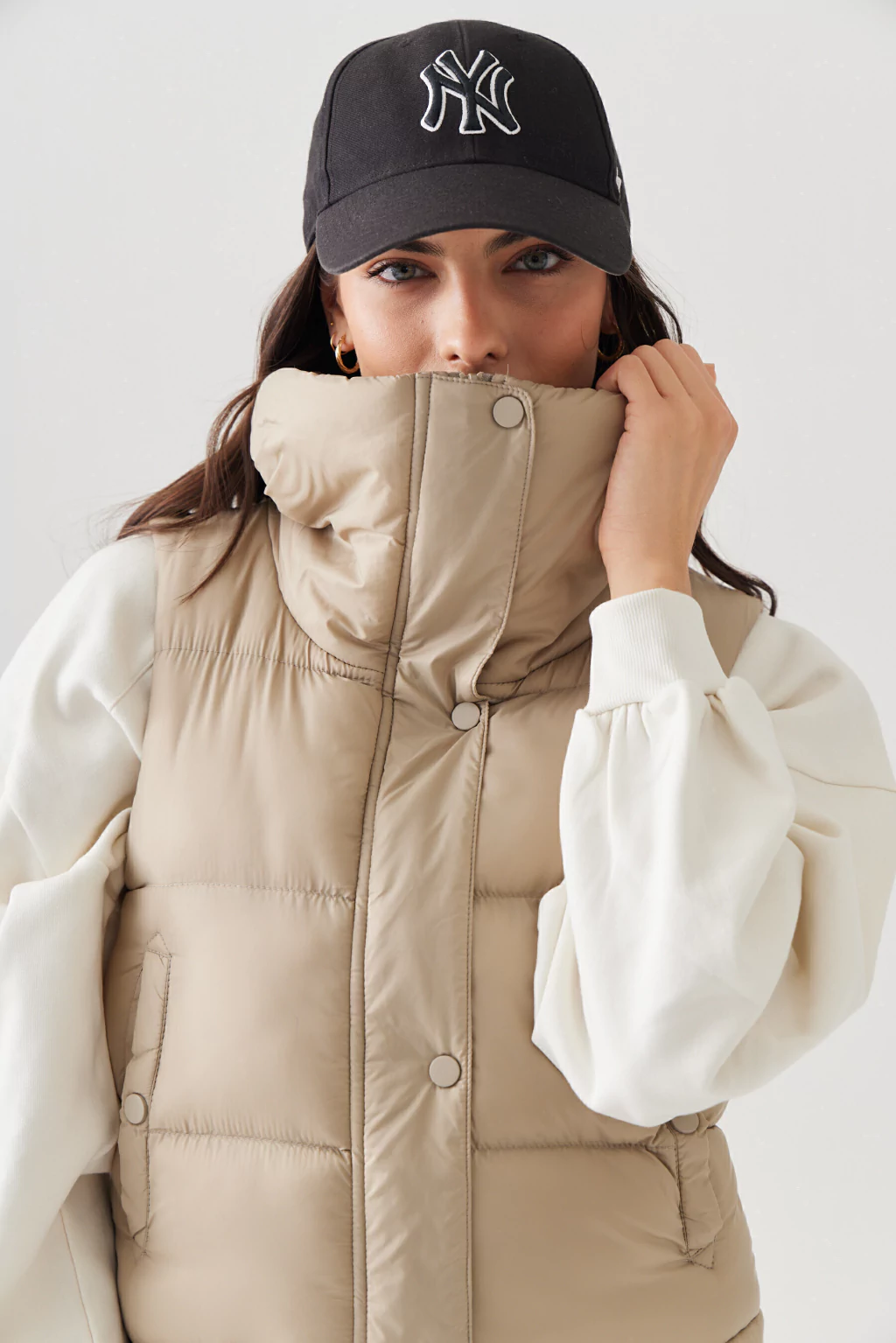 Chaleco Dama con Capucha  preview