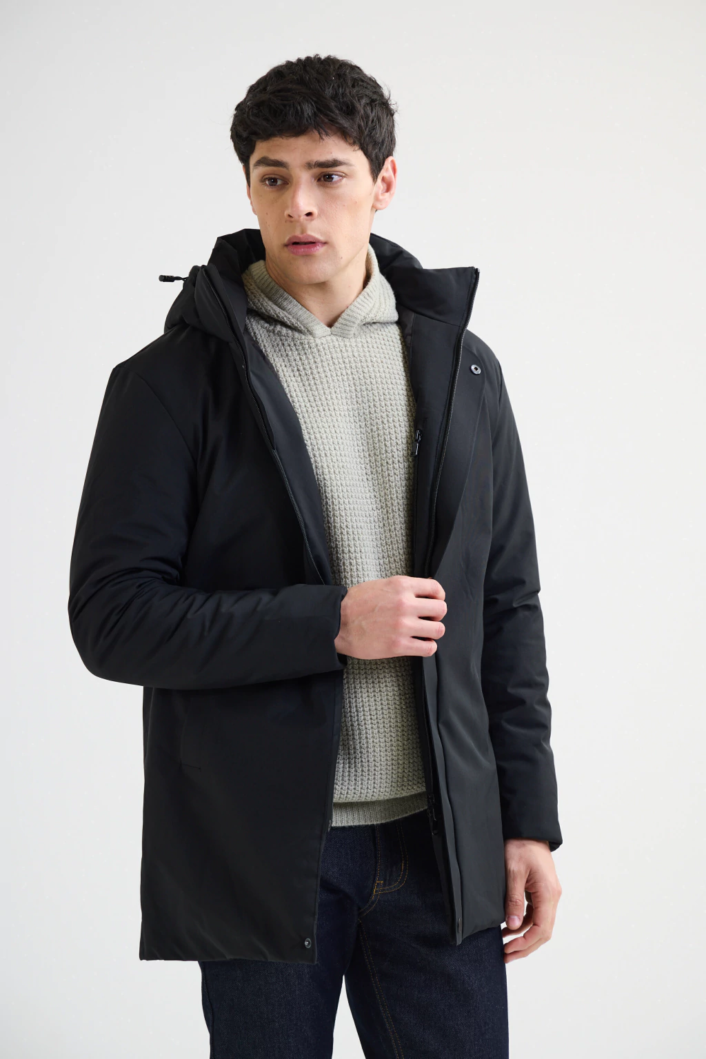 Campera Hombre Larga con Capucha Artículo CL123973 preview